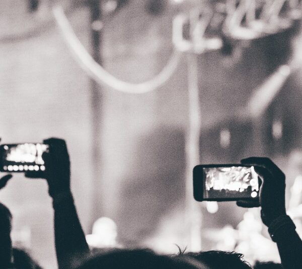 Novas músicas, Vegas Buzz e por que você ainda não consegue parar de ouvir