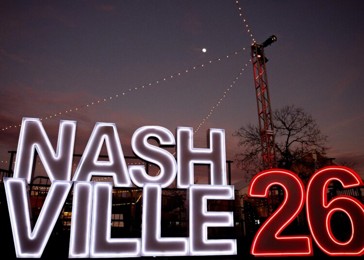 O Big Bash de Nashville ilumina a noite enquanto milhares de pessoas comemoram 2026