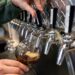 O Tribunal Superior de Anchorage dá vitória às cervejarias, dizendo que agora elas podem oferecer entretenimento ao vivo regularmente