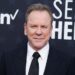 O ator Kiefer Sutherland é preso por supostamente agredir um motorista de carona, diz a polícia