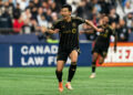 O produtor de ‘Snapped’ Jupiter Entertainment Eyes Soccer Series depois de fechar um acordo inicial com Kickback