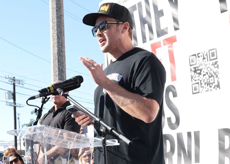 O representante do prefeito de Los Angeles critica Spencer Pratt depois que o 'vilão' do reality show anuncia a candidatura para prefeito