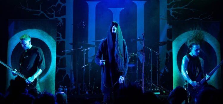 O videoclipe de “Godhood” de Humanity's Last Breath estreia online