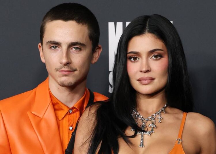 Os pais de Kylie Jenner e Timothee Chalamet reagem ao romance