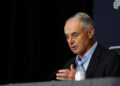 Os proprietários da MLB irão supostamente pressionar por um teto salarial, “não importa o que aconteça”