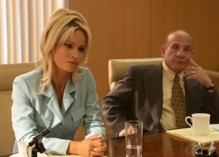 Lily James, Pam e Tommy