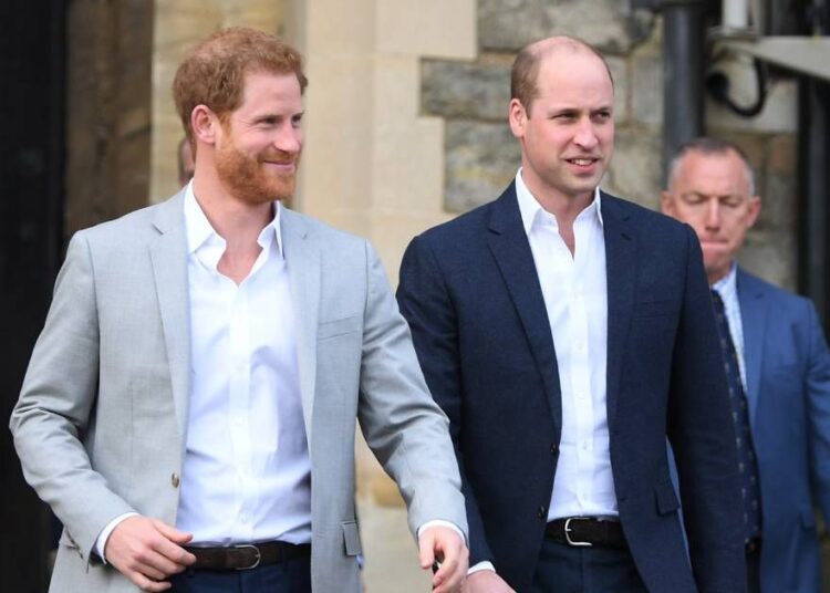Por que William e Kate não encontrarão Harry no Reino Unido na próxima semana