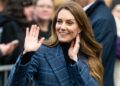 Princesa Kate sai do roteiro na Escócia para se encontrar com fãs reais