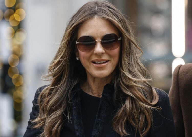 Príncipe Harry contra o Daily Mail: Royal enfrenta editor de tablóide por coleta ilegal de informações