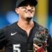 Royals assina contrato com o jogador utilitário Josh Rojas para a liga secundária