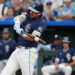 Royals e Pasquantino concordam com acordo de 2 anos para evitar arbitragem