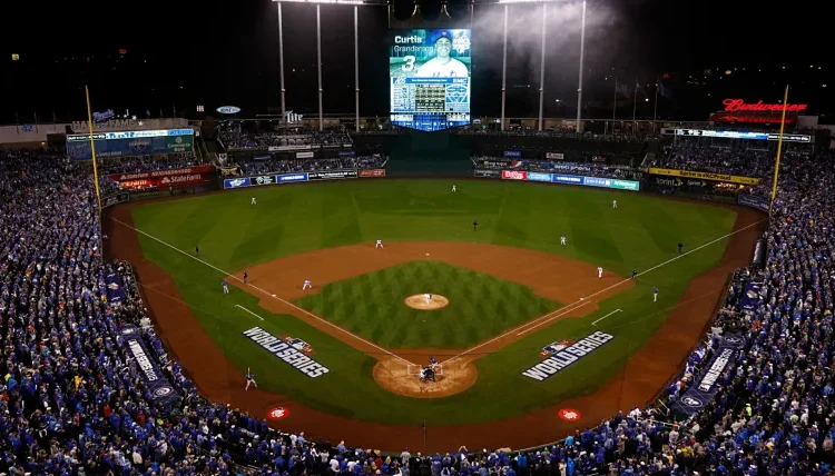 Royals planeja mudar o Kauffman Stadium para induzir mais home runs
