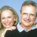 'Santo. Em outro lugar, o casamento de 75 anos de Bonnie Bartlett e William Daniels