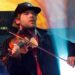 Show de Ashley MacIsaac cancelado depois que AI o acusou injustamente de ser agressor sexual