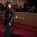 Tapete vermelho do Globo de Ouro: celebridades abraçam a velha Hollywood