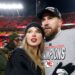 Travis Kelce se recusa a revelar o que Taylor Swift deu para ele no Natal