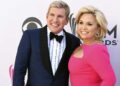 Trump perdoa estrelas de reality shows Todd e Julie Chrisley: NPR