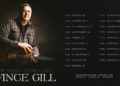Vince Gill comemora 50 anos de música com novo EP e turnê, incluindo uma residência de seis noites em Ryman