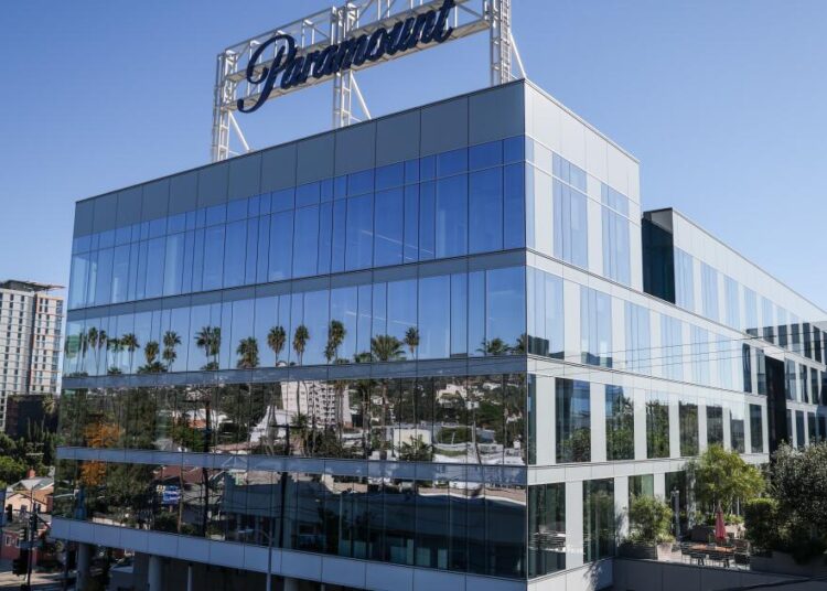 Warner rejeita oferta da Paramount (novamente), citando proposta de carga de dívida