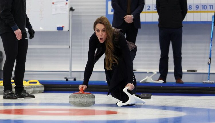 William e Kate vão fazer curling em Stirling | Notícias Vídeo Notícias do Reino Unido