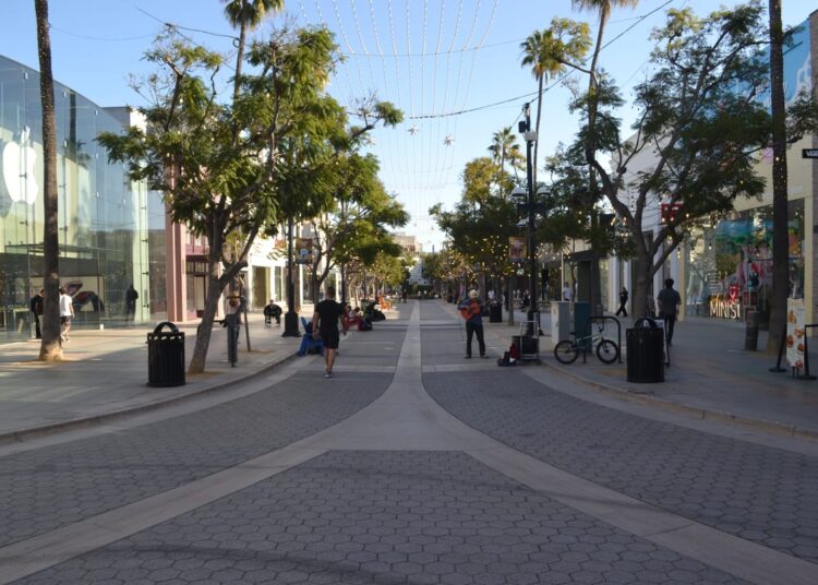 Zona de entretenimento de Santa Monica pode se expandir por todo o centro da cidade