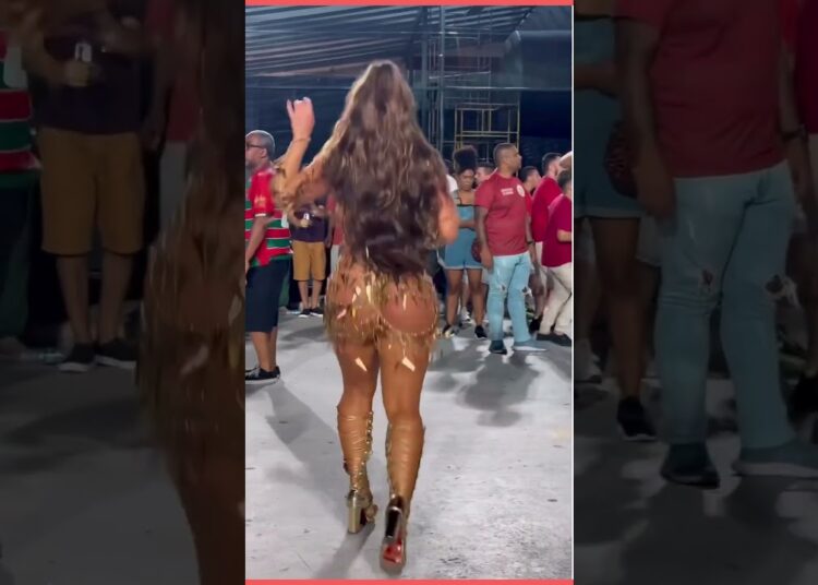 Sempre arrasando com muito samba no pé #celebridades #carnaval #famosas