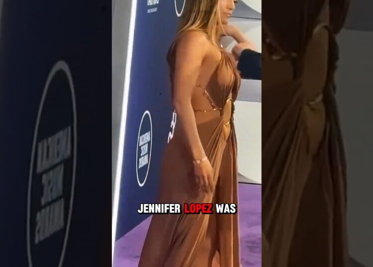 Jennifer Lopez Ignored This Career Warning… And Won Big 😳