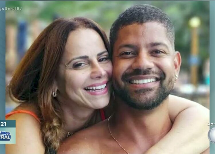 TODAS AS FOFOCAS SEM ESCAPAR NADA I A HORA DA VENENOSA