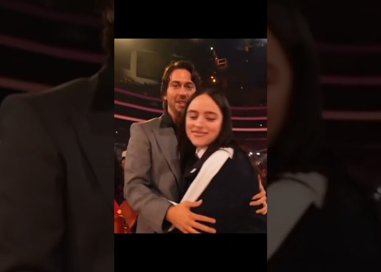 Grammys 2026: Os Momentos Que Todos Estão Comentando – Moda, Polêmica e Celebridades! #grammys #2026