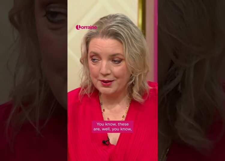 Claer Barrett’s top tips to help your friends avoid Valentine’s day romance scams 💌