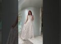 Um vestido digno de realeza.