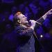 Nova música do U2 homenageia Renee Good e se inspira em eventos mundiais