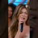 Melody  mostrando todo seu talento no nosso palco! 😍 #DomingoLegal #Melody #SBT