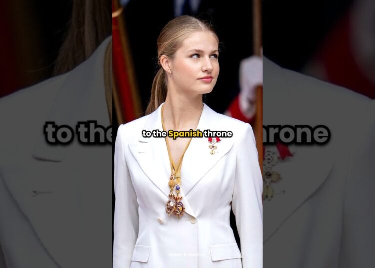 First Queen in 150 years 🤯 #queen #queenelizabeth #history #royalfamily #spain #royalty #queen #nyc