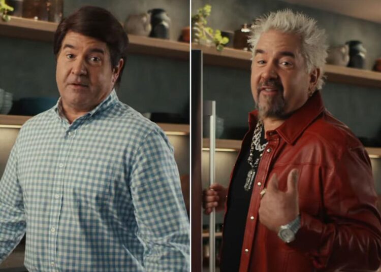 A transformação selvagem de Guy Fieri para o comercial do Super Bowl começou como um desafio: 'Será que Guy Fieri realmente faria isso?'