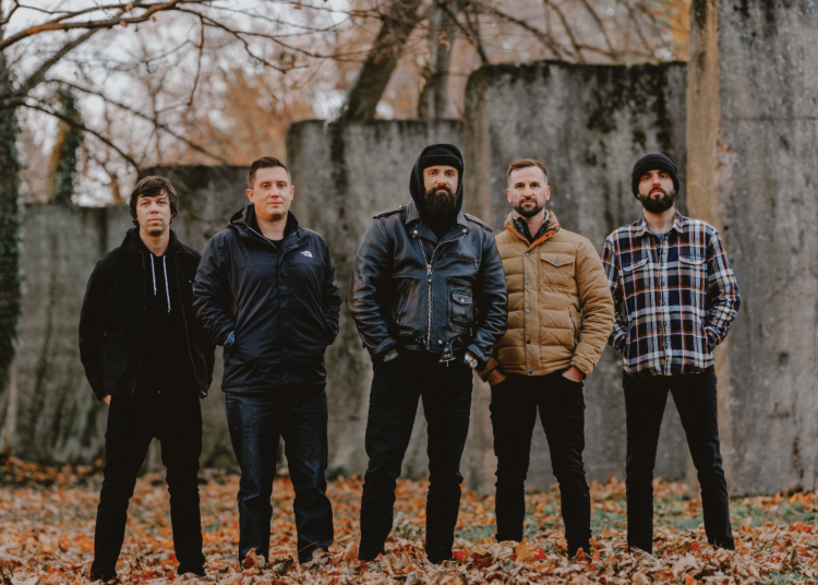 AUGUST BURNS RED lança novo single “Behemoth” enquanto eles retornam à Fearless Records