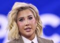 Aliados do MAGA apoiam Savannah Chrisley enquanto os telespectadores do The View ameaçam boicote – Celebrity News – Entertainment