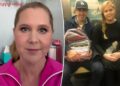 Amy Schumer senta-se no 'canto do choro' no Dia dos Namorados