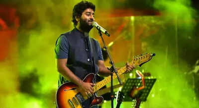 Arijit Singh colabora com Salim-Suleman para o single romântico 'Into You' após anúncio de aposentadoria da reprodução |