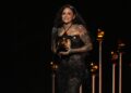 As maiores estrelas da música usam o palco do Grammy para protestar contra a repressão à imigração de Trump