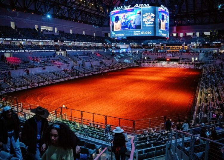 As melhores opções de restaurantes e entretenimento para o Fort Worth Stock Show & Rodeo - Bowie House Records, menus de edição limitada e destaques da Rodeo-Week
