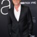 Ashton Kutcher lidera celebridades de coração partido prestando homenagem a Eric Dane enquanto o ator morre aos 53 anos após a batalha contra a ELA