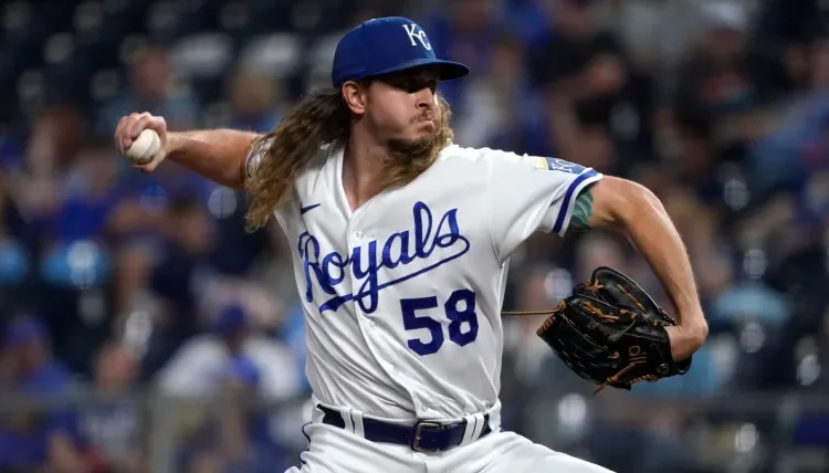 Atletismo assinará ex-Royals, Reds 3.60 ERA Apaziguador para acordo de US$ 2 milhões
