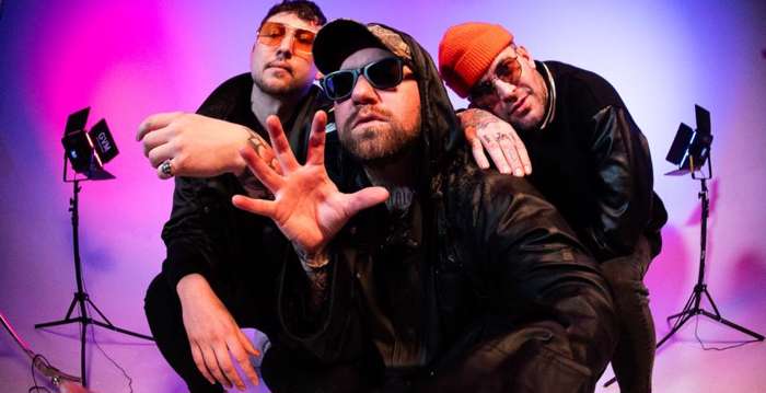 Attila compartilha o videoclipe de “ATL” do próximo álbum