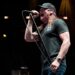 Brad Arnold, vocalista do 3 Doors Down, morre aos 47 anos