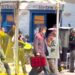 Brad Pitt é flagrado filmando “The Riders” no porto histórico de Hydra