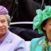 Cartas da Rainha Elizabeth e da Princesa Margaret mostram divisão precoce na família real