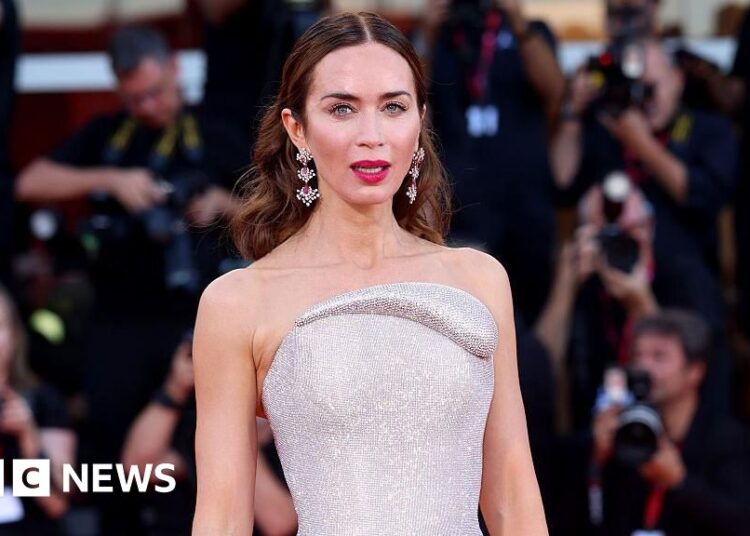Celebridades de Hollywood indignadas com o novo 'ator de IA' Tilly Norwood