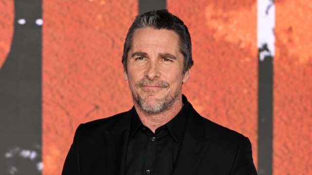 Christian Bale diz que os fãs ficariam ‘decepcionados’ em conhecê-lo: ‘Nunca sou legal’