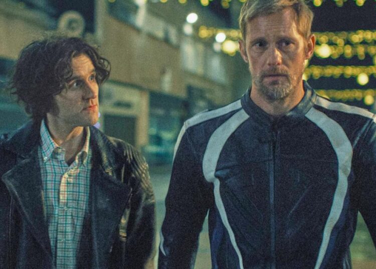 Crítica do filme: No romance 'Pillion', BDSM encontra quarteto de barbearia | Entretenimento